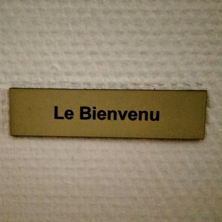 Le Bienvenu - T2 Avec Terrasse Au Coeur De Malo Lägenhet Dunkirk Exteriör bild
